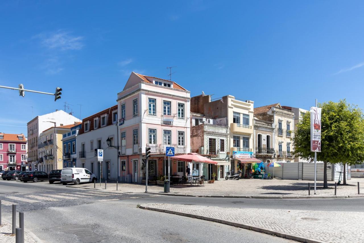 In Todi - Local Apartment Setubal