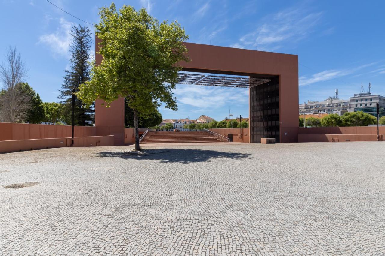 In Todi - Local Apartment Setubal